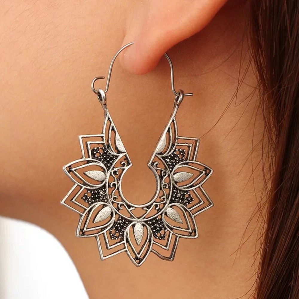 Boho bohemian Gypsy Earrings - Picture 3 of 6